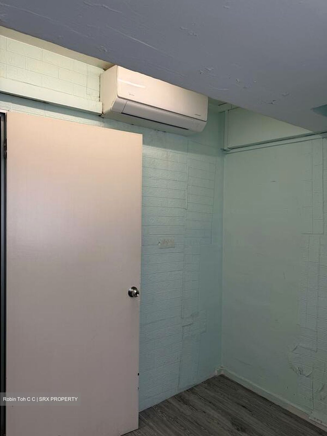 Hougang Avenue 1 (D19), Shop House #525795891